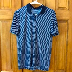 Old Navy men’s polo shirt